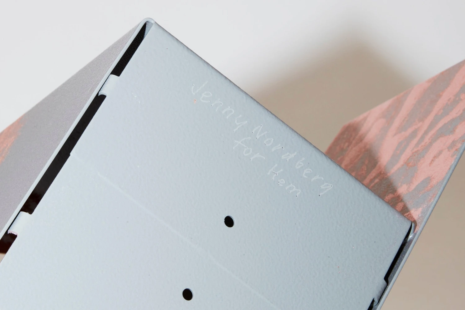 Jenny Nordberg Powder Vase 13 Jenny Nordberg Powder Vase