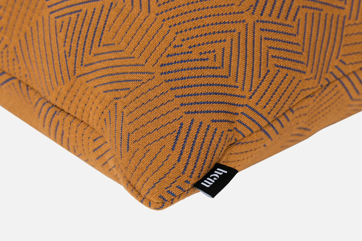 Sylvain Willenz Storm Cushion Medium Accessories 21 Sylvain Willenz Storm Cushion Medium Accessories