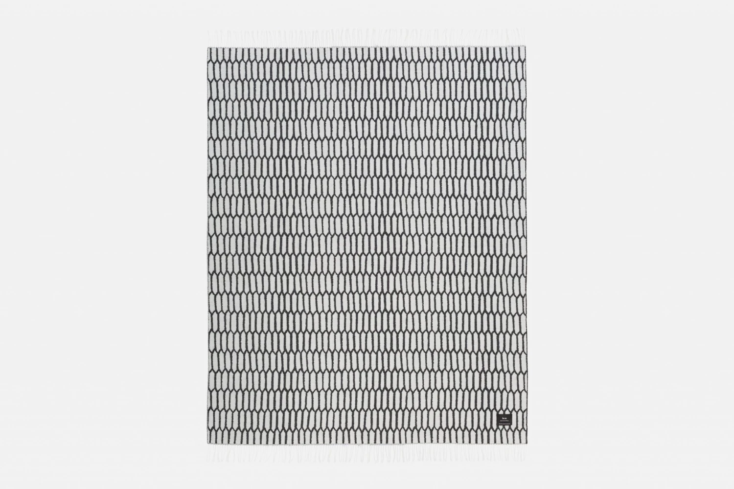 Sylvain Willenz Accessories Kenno Throw 5 Sylvain Willenz Accessories Kenno Throw